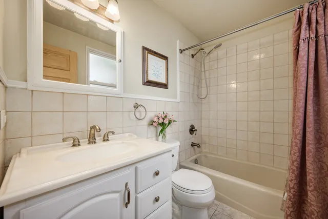 $1,150,000 | 6316 North Magnolia Avenue, Chicago, IL 60660