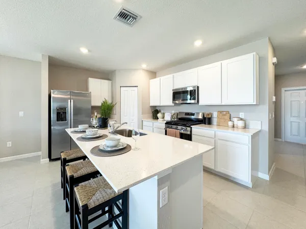 $544,950 | 5987 Pickering Drive, Port St. Lucie, FL 34987