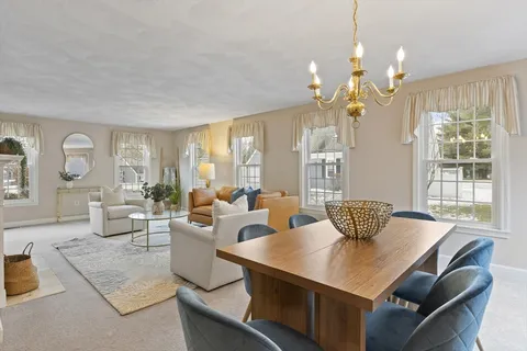 $1,048,000 | 26 Mitchell Grant Way, Unit 26, Bedford, MA 01730
