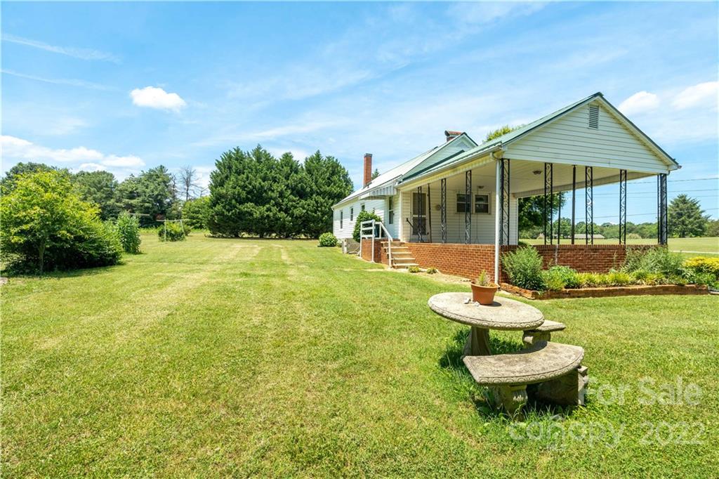 3053 East Maiden Road Maiden, NC 28650 - Photo 18 of 28 Gallery Image 18