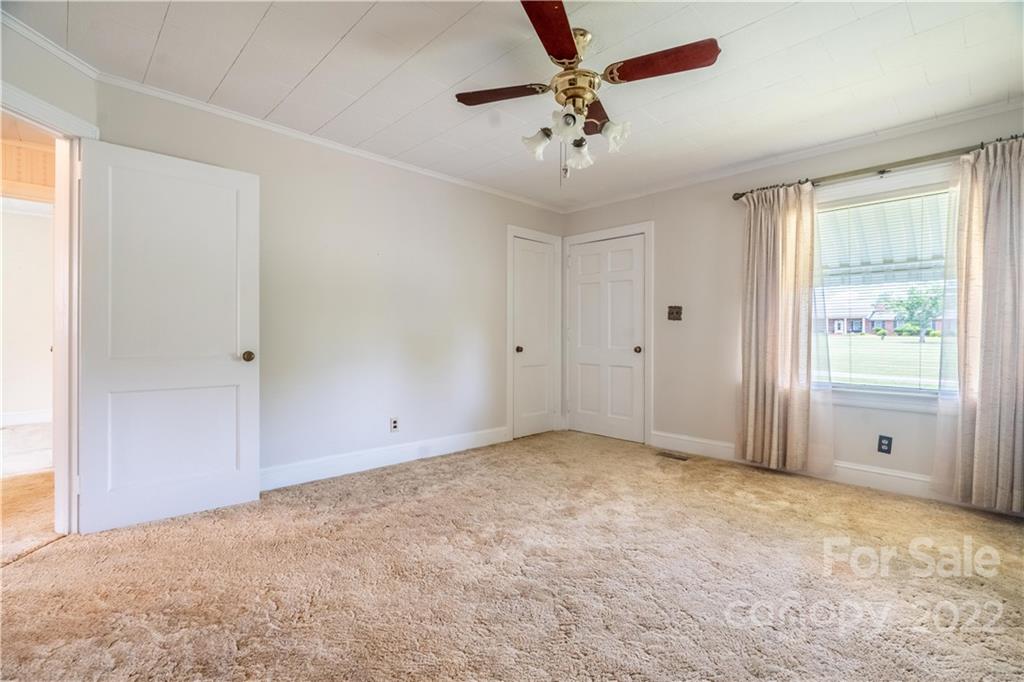 3053 East Maiden Road Maiden, NC 28650 - Photo 9 of 28 Gallery Image 9
