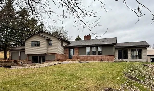 $347,000 | 45722 County Road 15, Windom, MN 56101