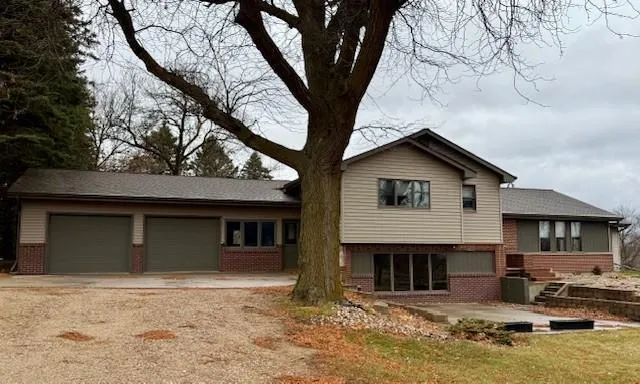 $347,000 | 45722 County Road 15, Windom, MN 56101