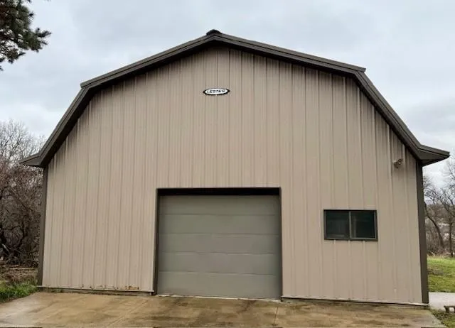 $347,000 | 45722 County Road 15, Windom, MN 56101