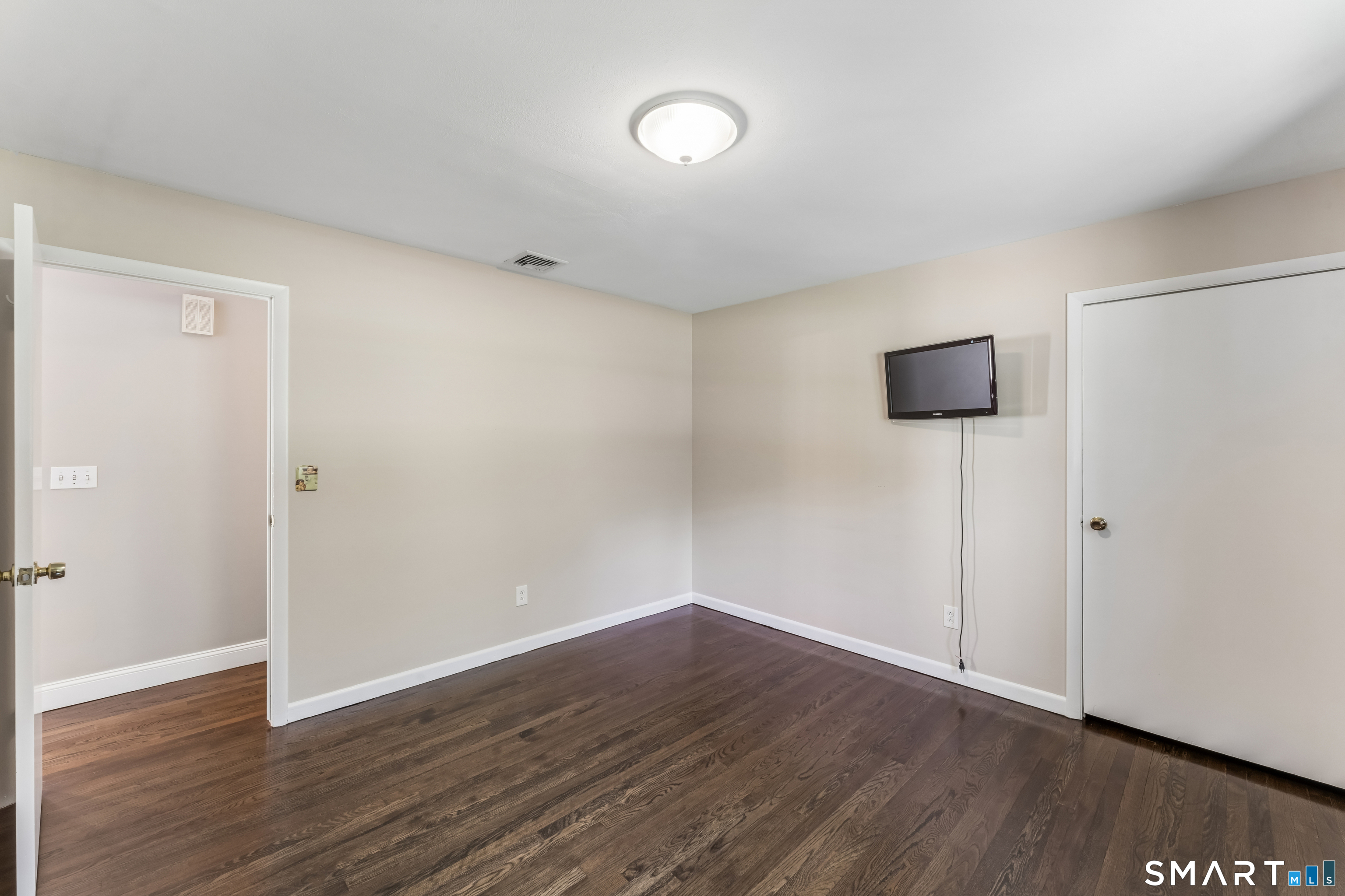 41 Federal Road Shelton, CT 06484 - Photo 15 of 28 Gallery Image 15