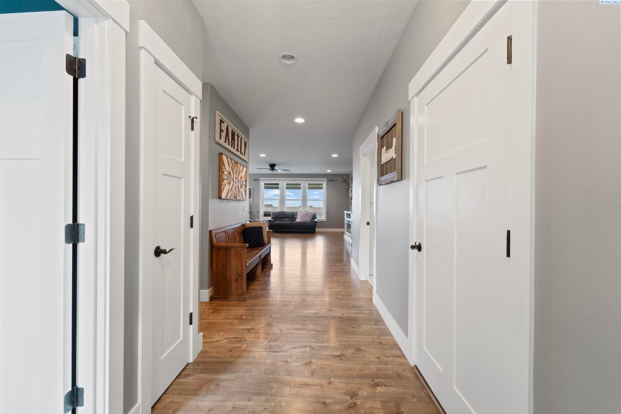 28006 East Ruppert Road Benton City, WA 99320 - Photo 8 of 49 Gallery Image 8