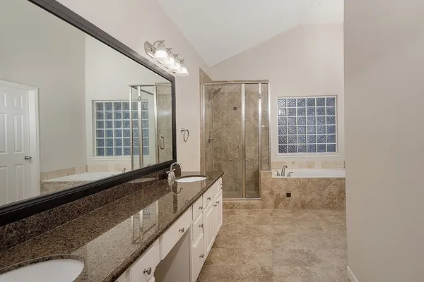 $2,700 | 174 South Winterport Circle, The Woodlands, TX 77382