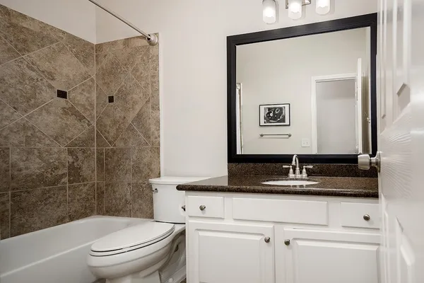 $2,700 | 174 South Winterport Circle, The Woodlands, TX 77382