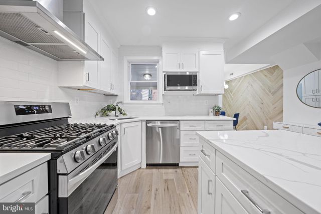 $710,000 | 1250 Penn Street Northeast, Washington, DC 20002