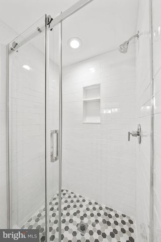 $710,000 | 1250 Penn Street Northeast, Washington, DC 20002