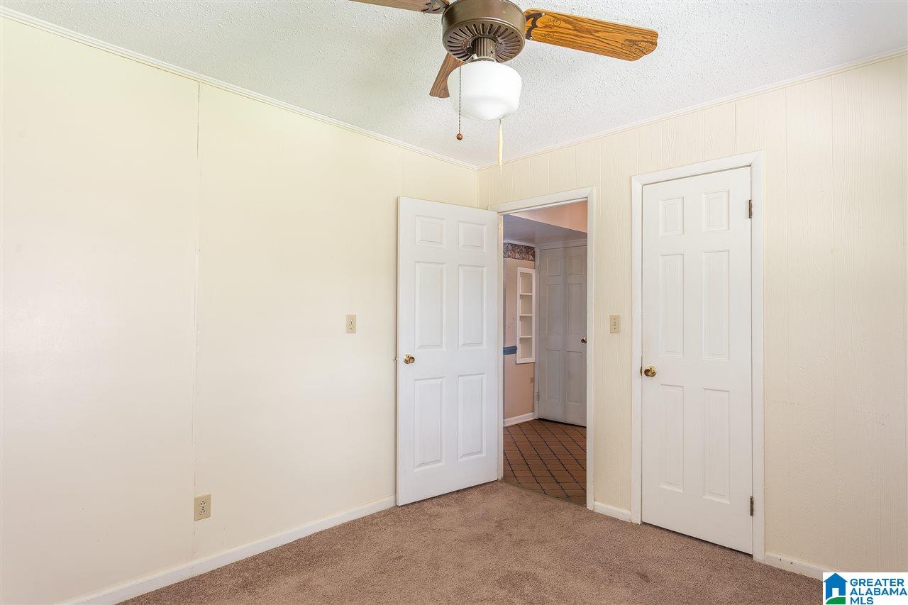 258 Canoe Creek Road Rainbow City, AL 35906 - Photo 19 of 47