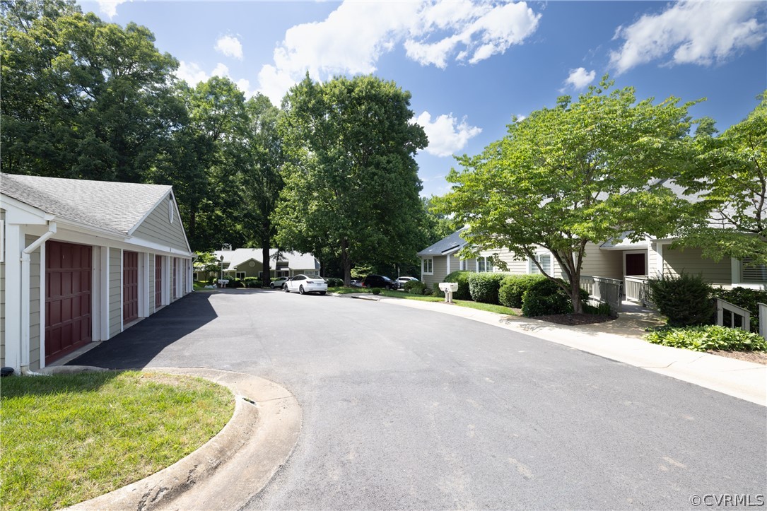 3107 Stony Point Road, Unit B Richmond, VA 23235 - Photo 44 of 49 Gallery Image 44