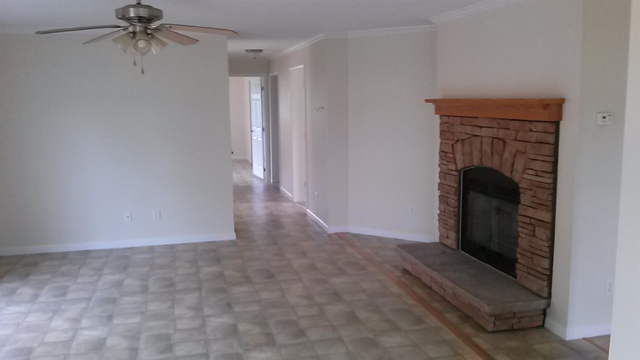 162 Dalhousie Road Waynesboro, VA 22980 - Photo 8 of 28 Gallery Image 8