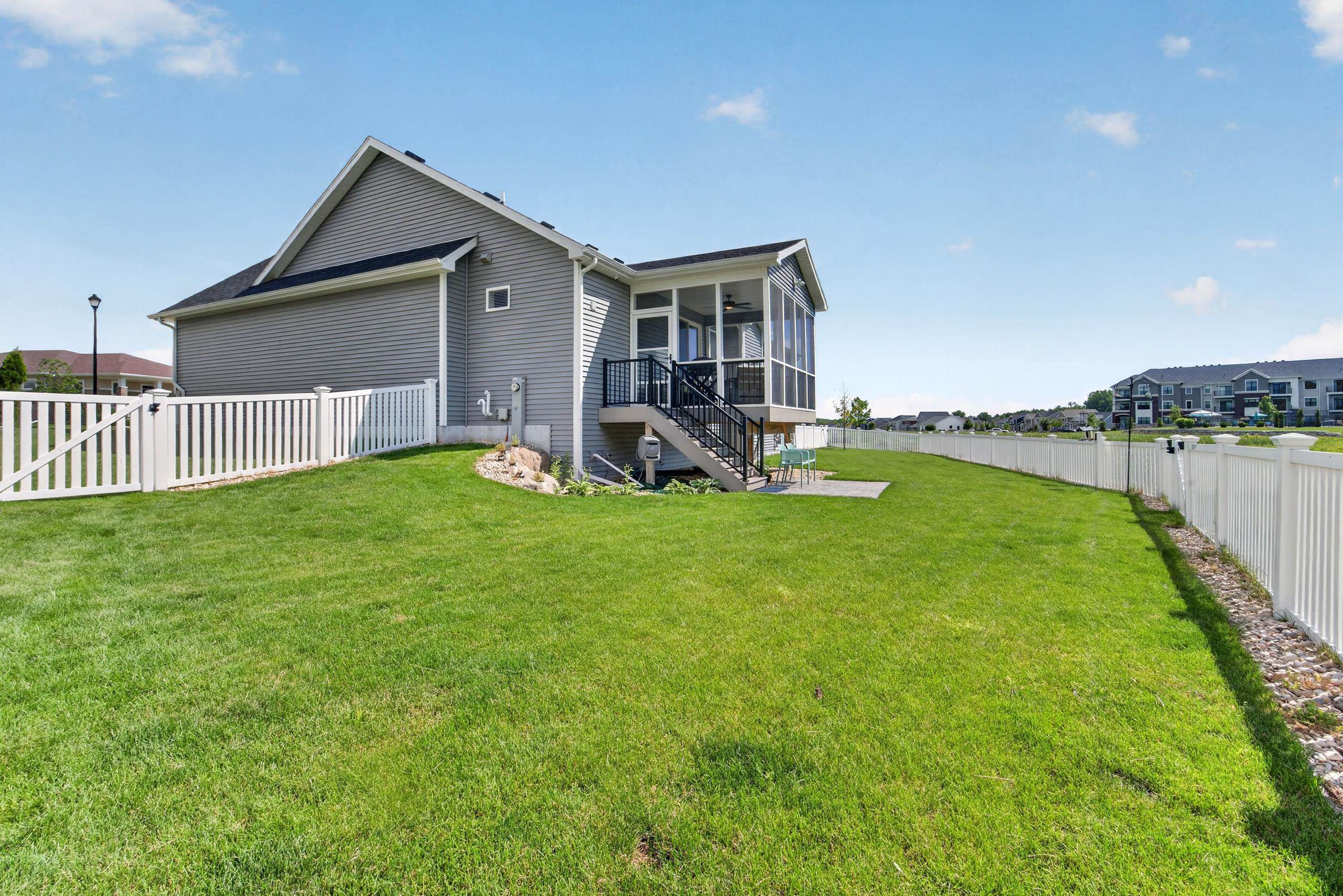 1132 Oak Knl Road Sun Prairie, WI 53590 - Photo 44 of 49