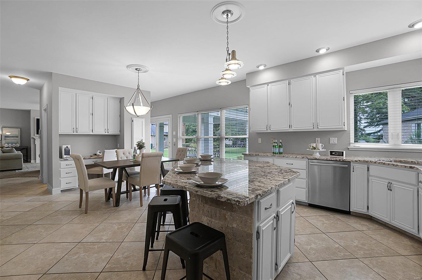 553 Malinmor Drive Weldon Spring, MO 63304 - Photo 15 of 54