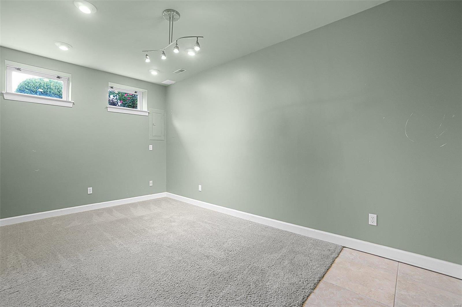 553 Malinmor Drive Weldon Spring, MO 63304 - Photo 34 of 54