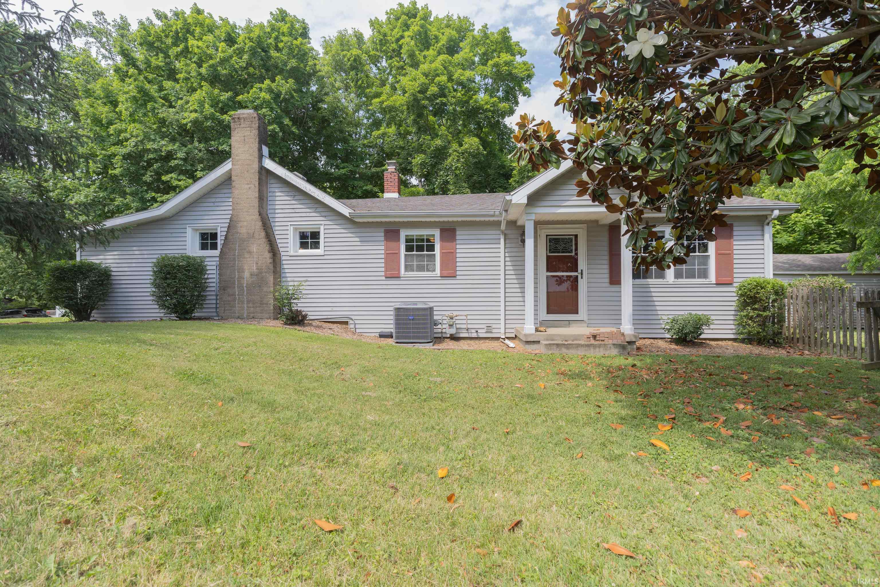 10000 County Road 475 South Newburgh, IN 47630 - Photo 1 of 32