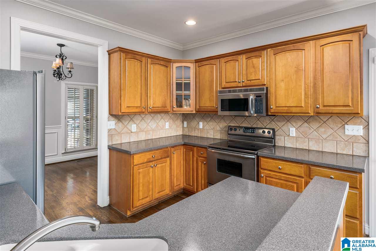 2012 Lancaster Road Birmingham, AL 35209 - Photo 13 of 34
