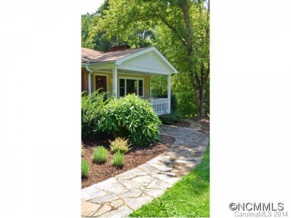 1271 Old Fort Road Fairview, NC 28730 - Photo 11 of 24 Gallery Image 11