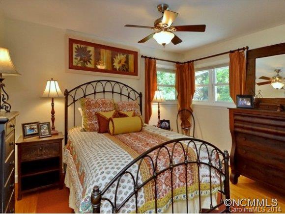 1271 Old Fort Road Fairview, NC 28730 - Photo 6 of 24 Gallery Image 6