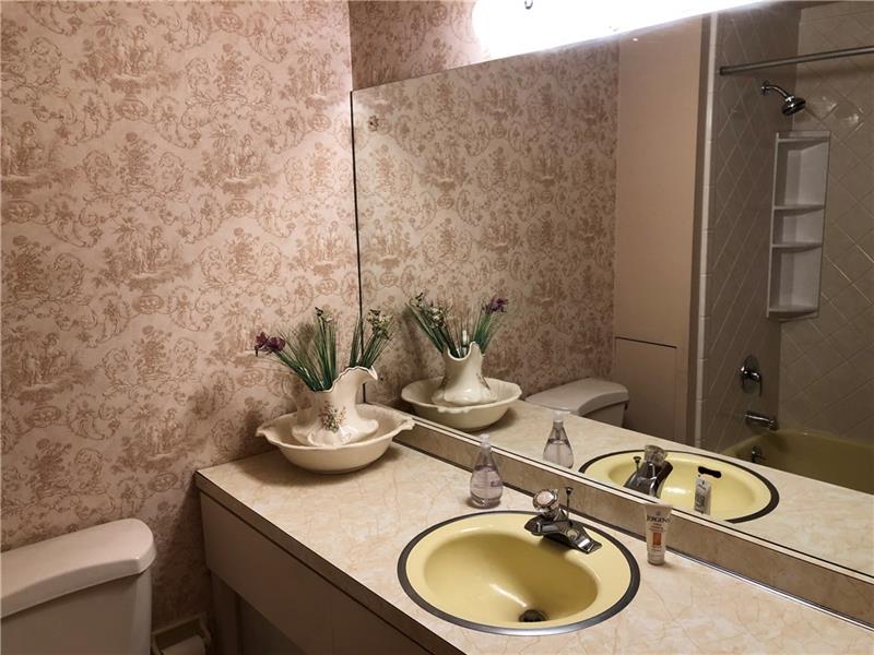 103 Elm Road Pittsburgh, PA 15237 - Photo 15 of 23 Gallery Image 15