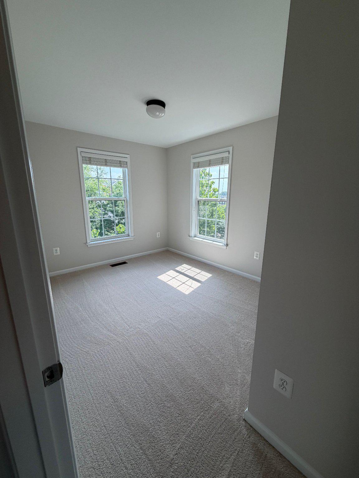 42724 Redpath Terrace Ashburn, VA 20147 - Photo 9 of 14 Bedroom #2 Bright and airy room with views.