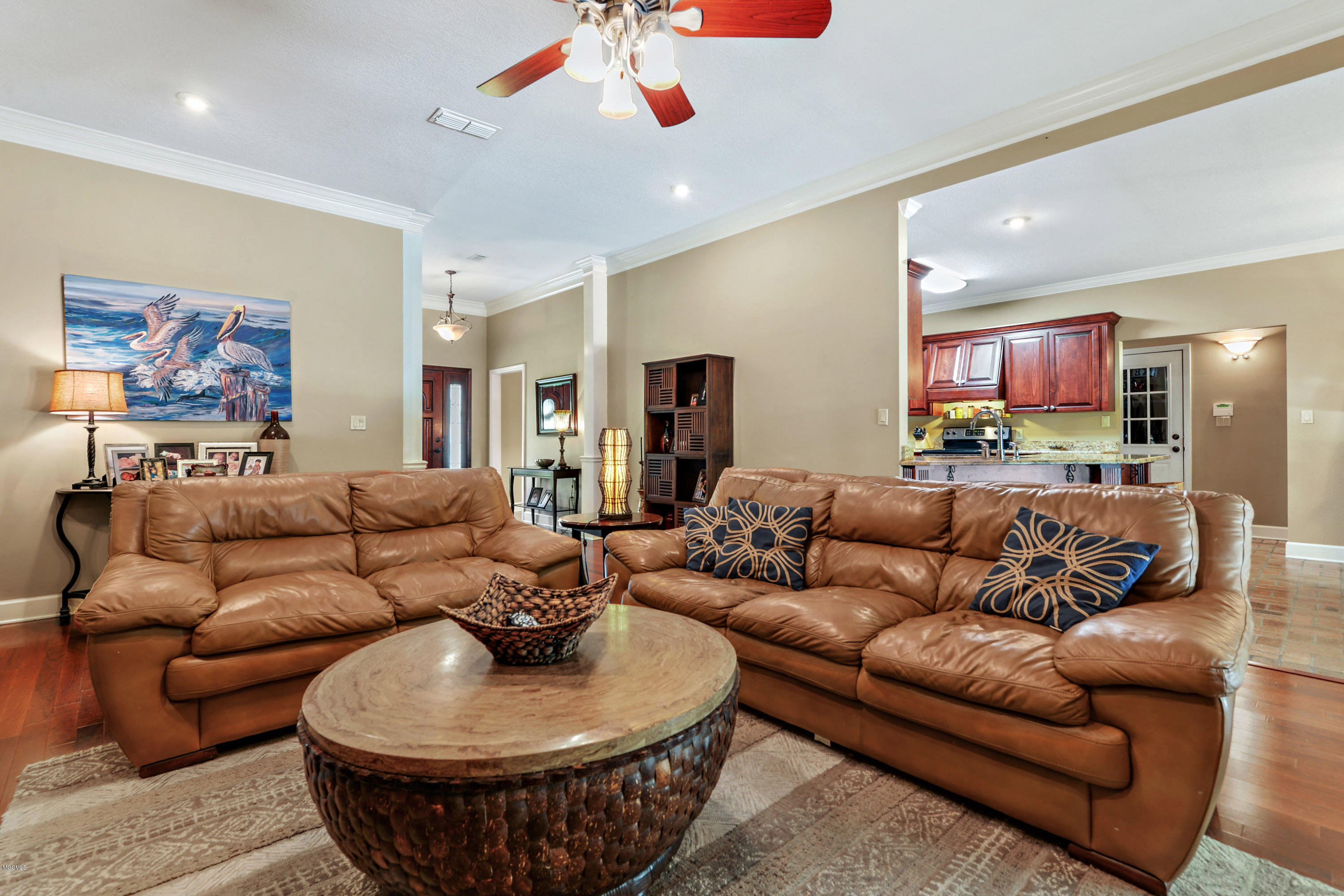 6812 Orchard Road Ocean Springs, MS 39564 - Photo 8 of 30 lr2