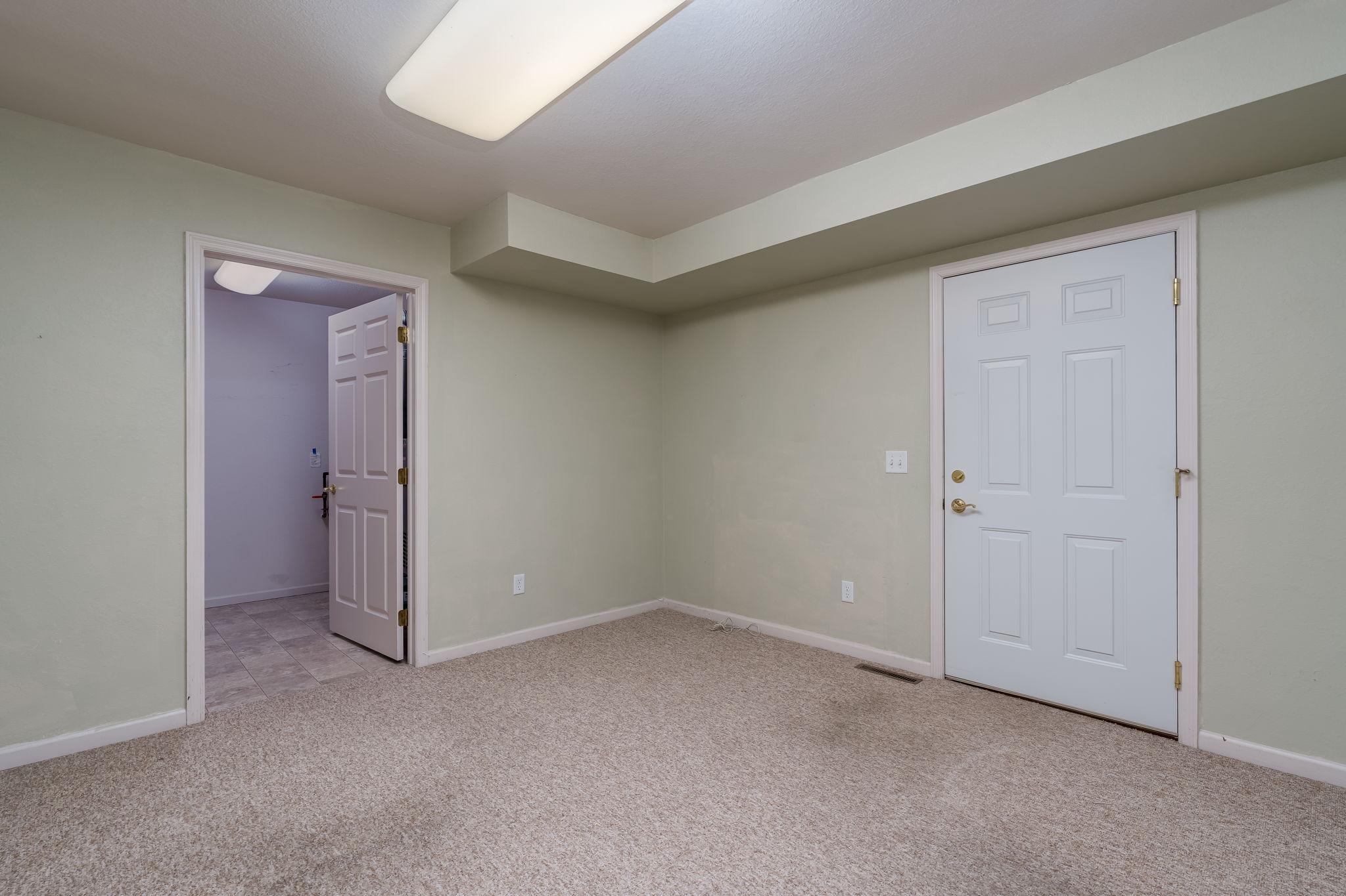 731 Grayhawk Circle Mankato, MN 56001 - Photo 27 of 32