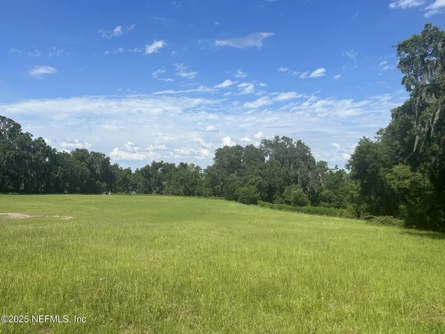 $4,280,000 | 101 South Prospect Street, Crescent City, FL 32112