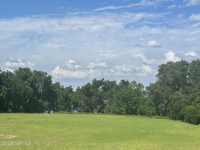 $4,280,000 | 101 South Prospect Street, Crescent City, FL 32112