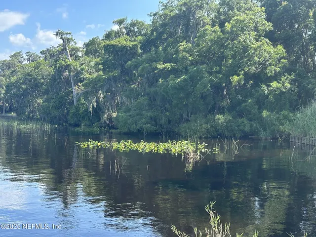 $4,280,000 | 101 South Prospect Street, Crescent City, FL 32112