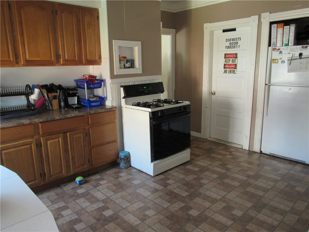 10 Chestnut Street Pawtucket, RI 02860 - Photo 25 of 33 Gallery Image 25