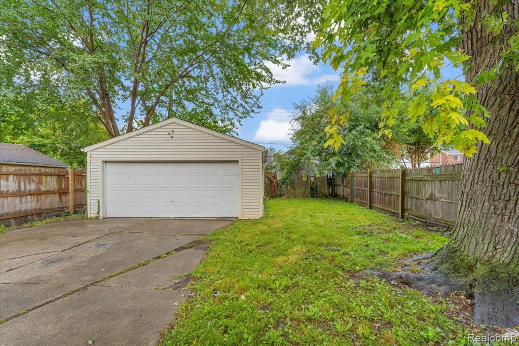 4702 Yorkshire Road Detroit, MI 48224 - Photo 25 of 25