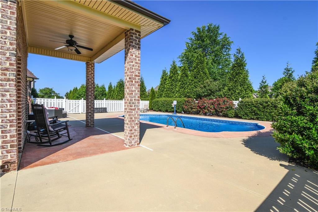 5603 Red Fox Court Oak Ridge, NC 27310 - Photo 27 of 30