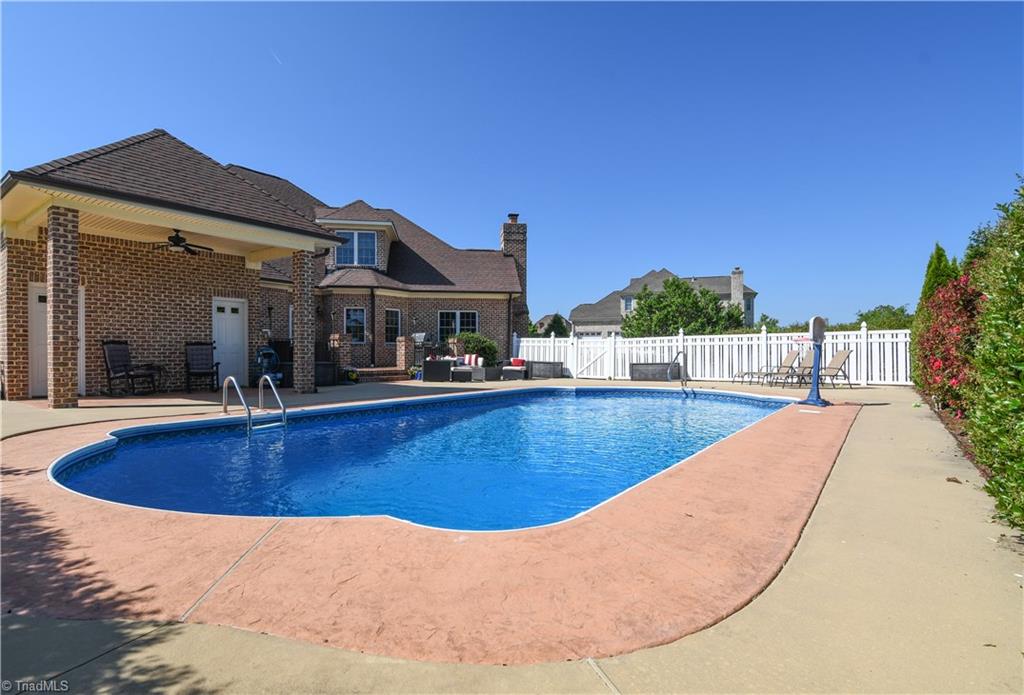 5603 Red Fox Court Oak Ridge, NC 27310 - Photo 28 of 30