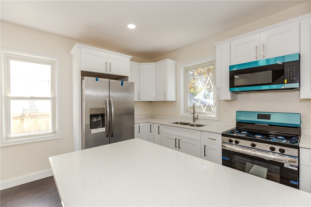 73 Maple Avenue Johnston, RI 02919 - Photo 28 of 50