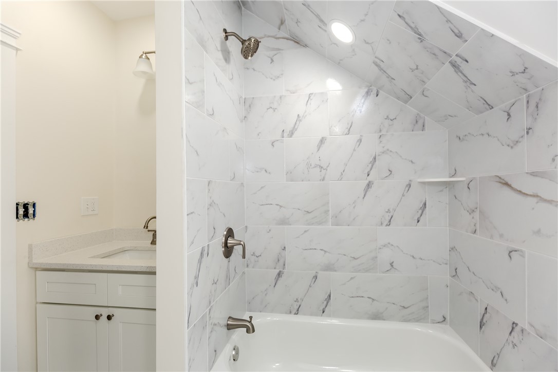 73 Maple Avenue Johnston, RI 02919 - Photo 39 of 50