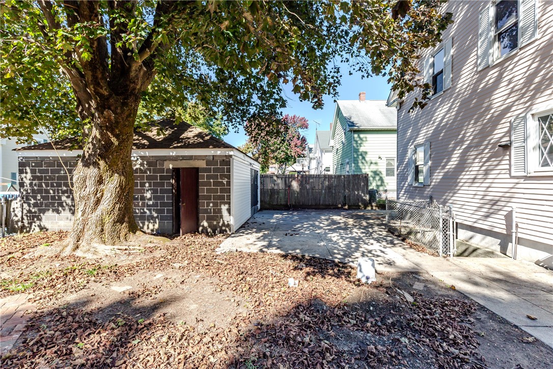 73 Maple Avenue Johnston, RI 02919 - Photo 47 of 50