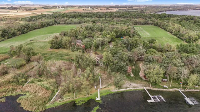 $839,900 | 25399 Daventry Road, Paynesville, MN 56362