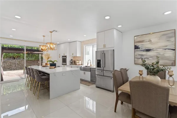 $950,000 | 1500 Canary Island Drive, Weston, FL 33327