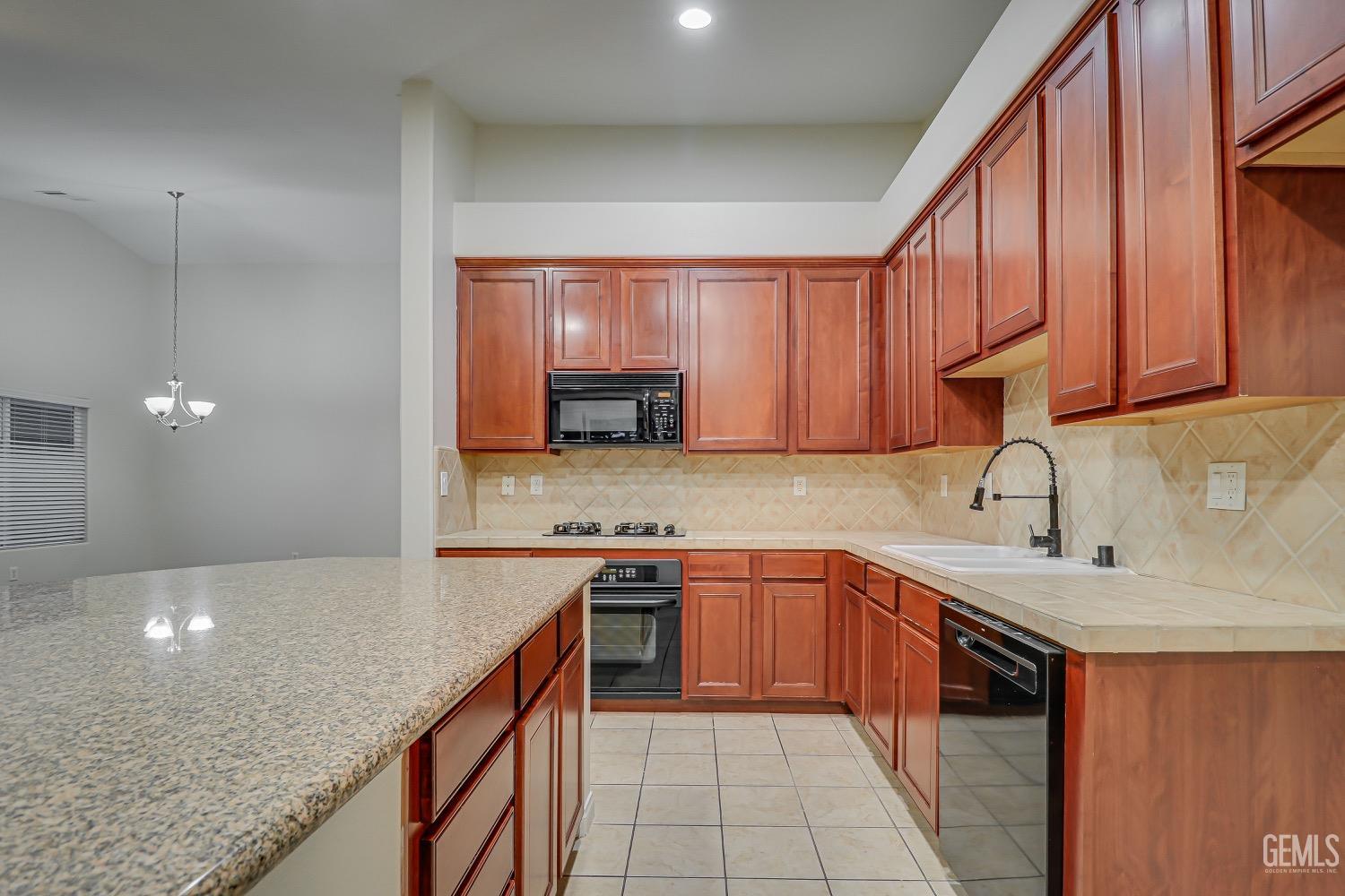 Undisclosed Address Bakersfield, CA 93314 - Photo 11 of 27