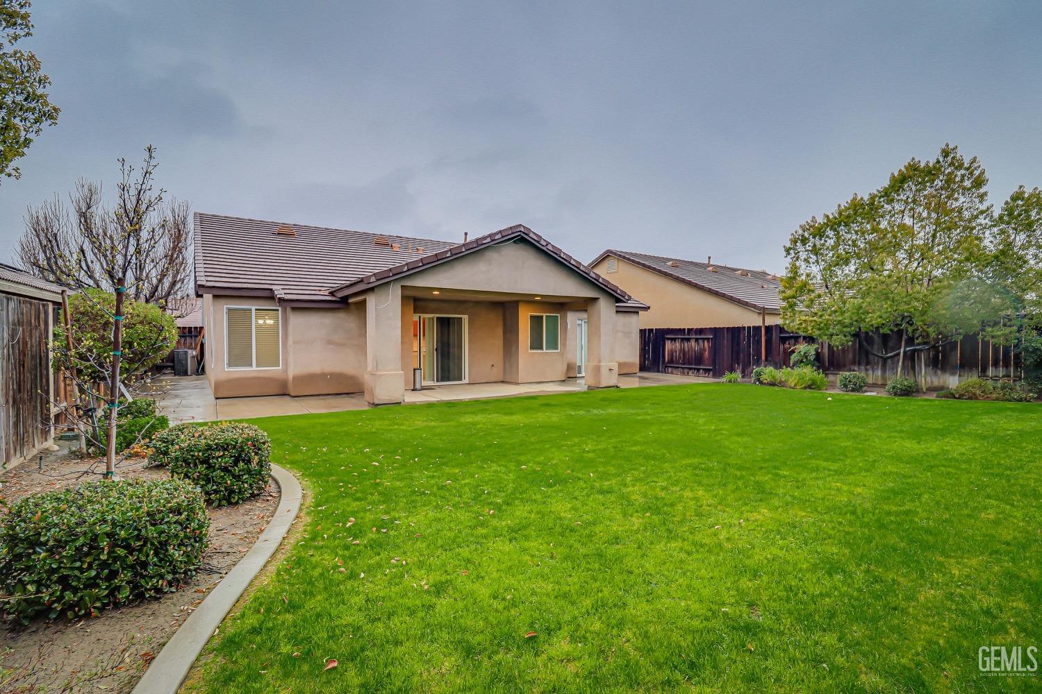 Undisclosed Address Bakersfield, CA 93314 - Photo 26 of 27