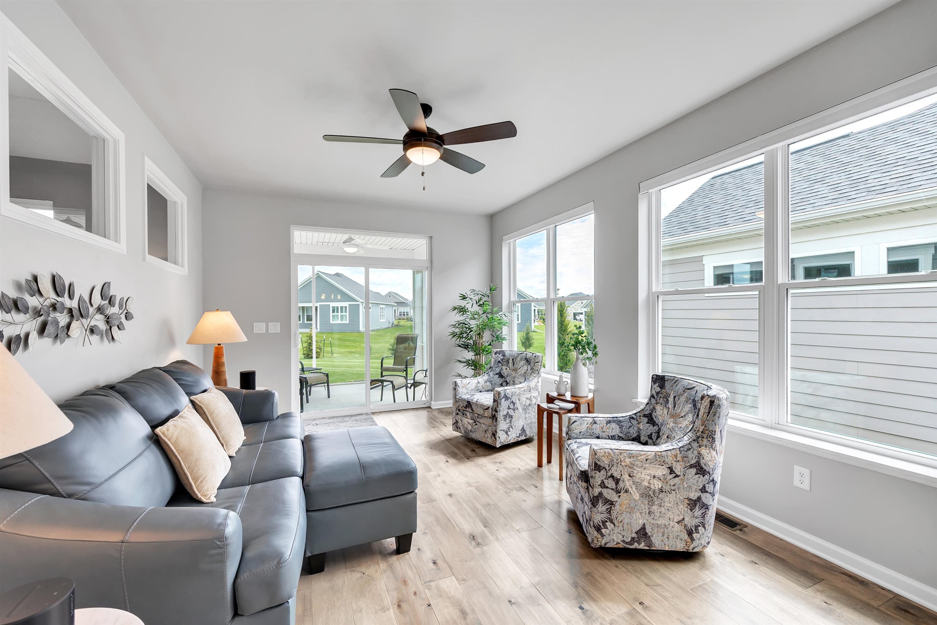 5668 North Kestrel Circle Appleton, WI 54913 - Photo 11 of 33