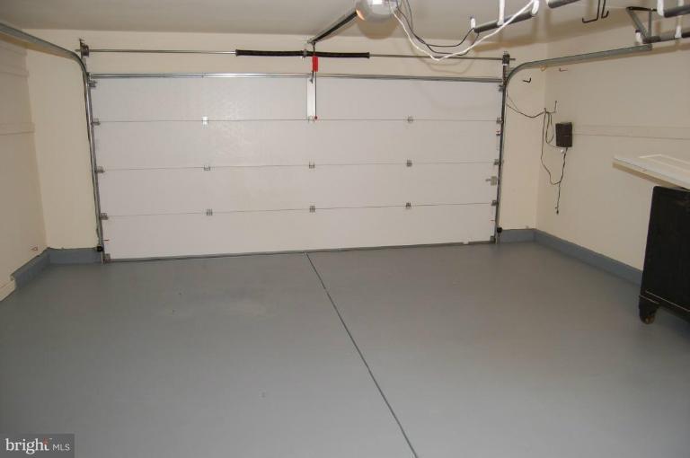 9205 Wooden Bridge Road Potomac, MD 20854 - Photo 14 of 25 Interior (General)