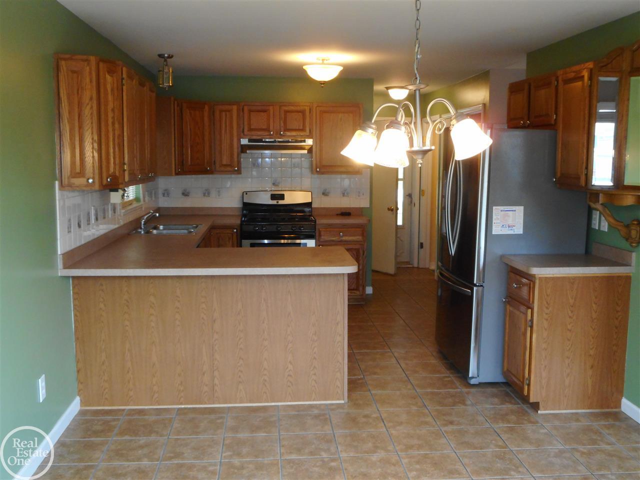 50555 Altman Road Chesterfield, MI 48047 - Photo 9 of 24 Gallery Image 9