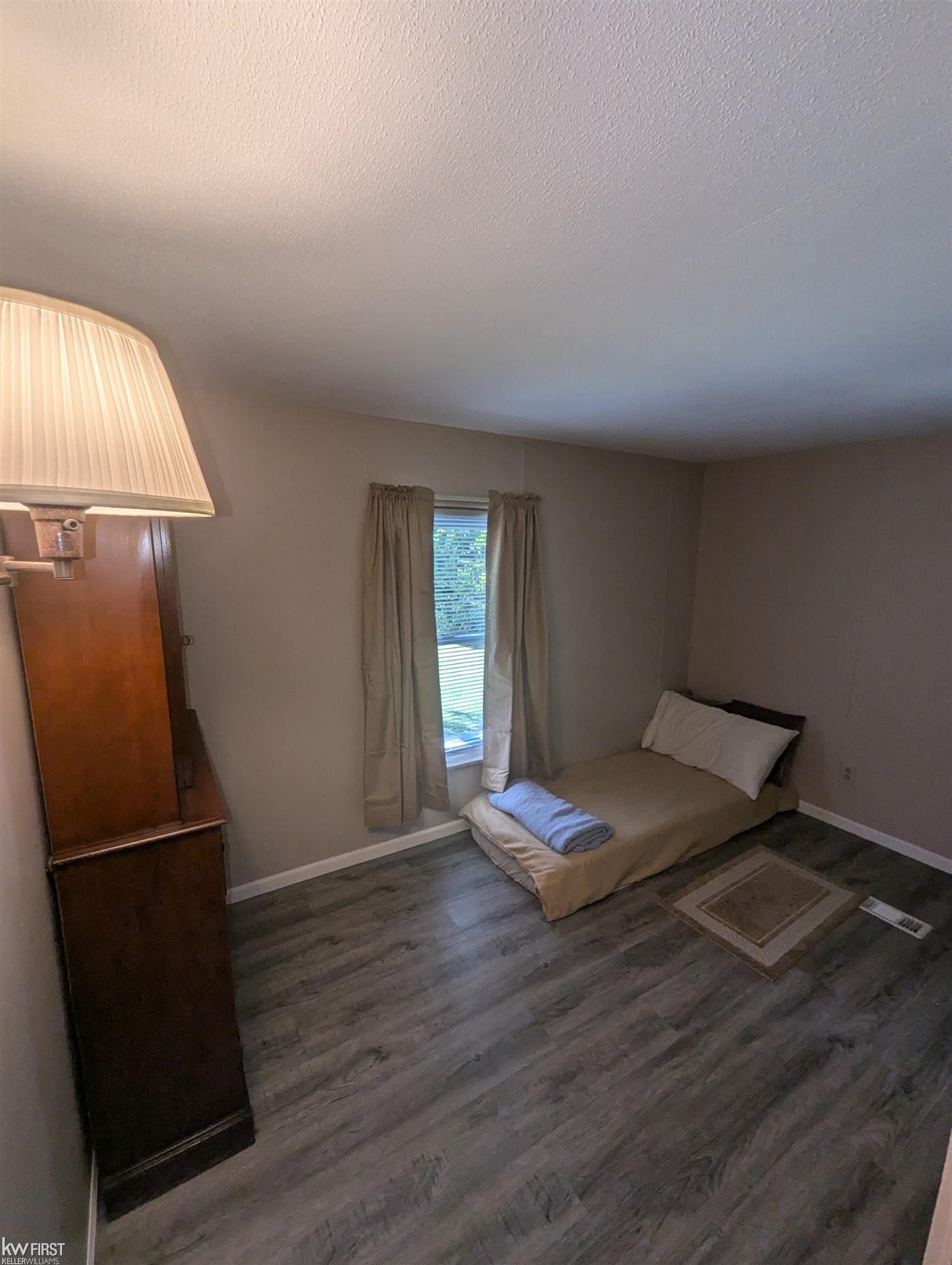 8729 Vassar Road Millington, MI 48746 - Photo 9 of 25 Gallery Image 9
