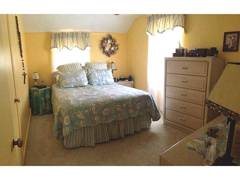 4208 Greenridge Road Castle Shannon, PA 15234 - Photo 10 of 20 Bedroom.