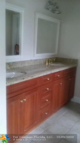 9287 Southwest 18th Street Boca Raton, FL 33428 - Photo 12 of 15