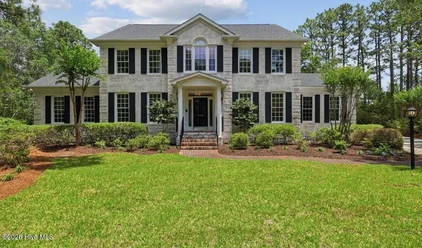 $1,300,000 | 2705 Calvert Place, Wilmington, NC 28403
