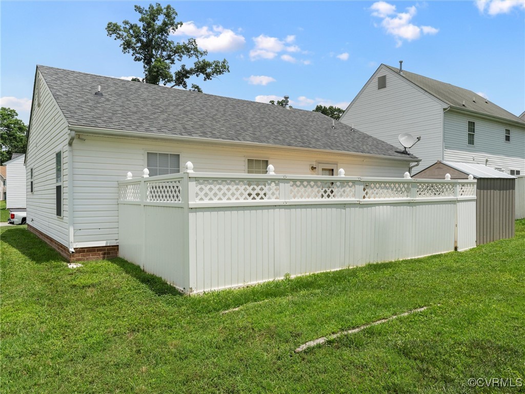 3043 Amherst Ridge Way Colonial Heights, VA 23834 - Photo 25 of 27 View of yard